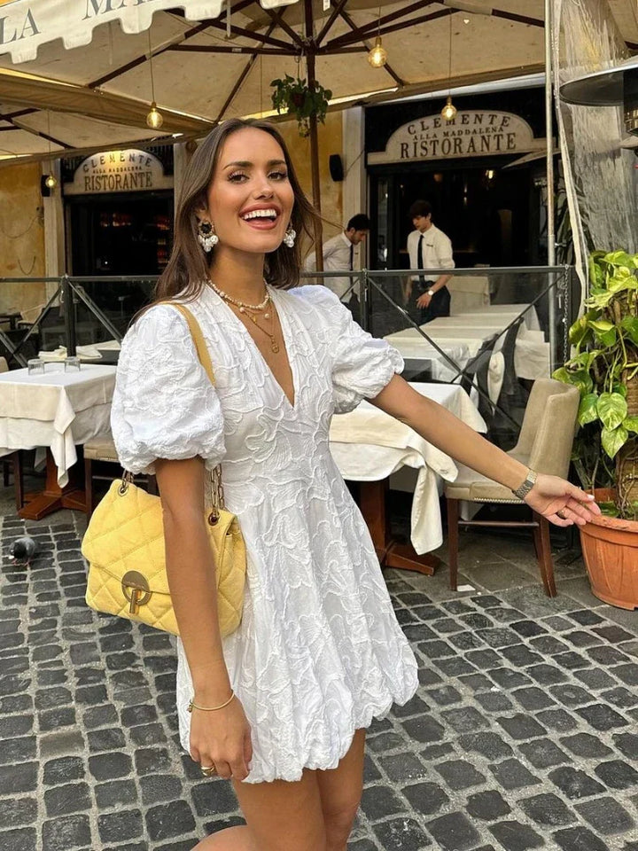 Witte Zomerjurk Dames – Elegante Casual Jurk met Borduursels en Verstelbare Pasvorm